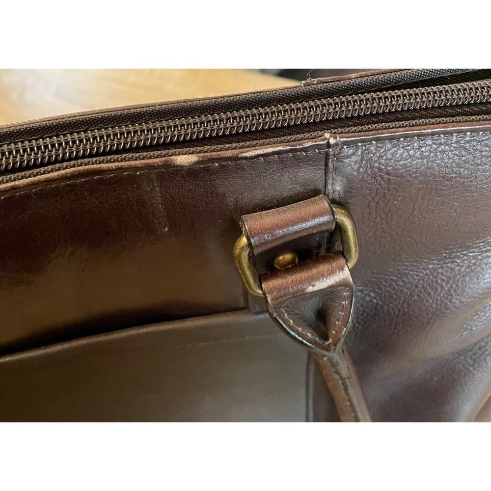 Solo Jay Leather Laptop Bag - Picture 9 of 12